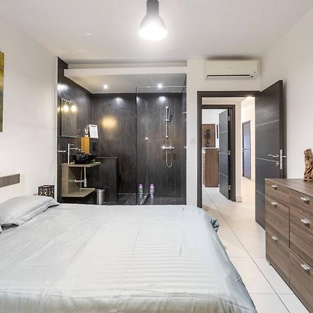 Beblow Flats Sliema Buitenkant foto