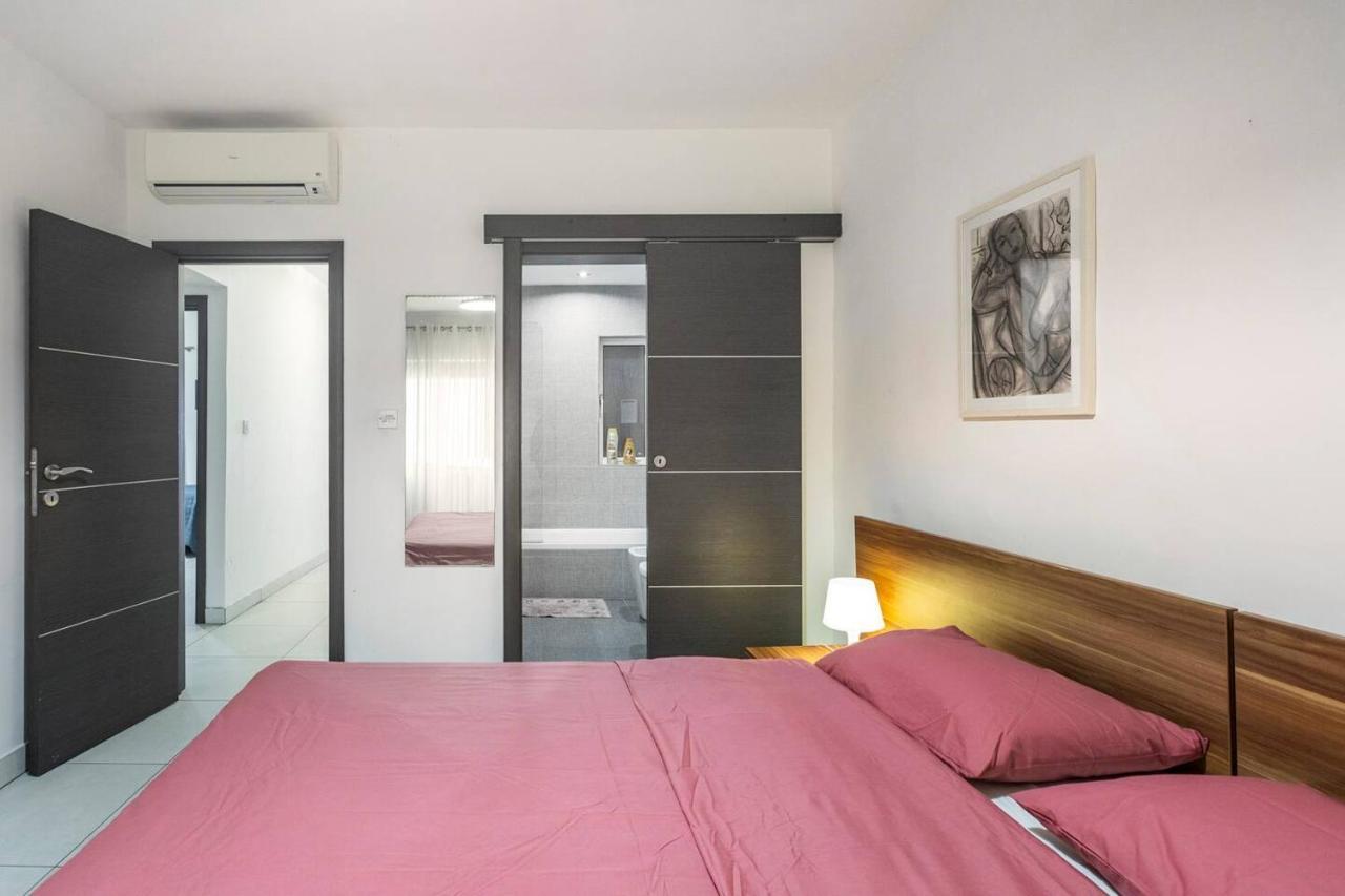 Beblow Flats Sliema Buitenkant foto